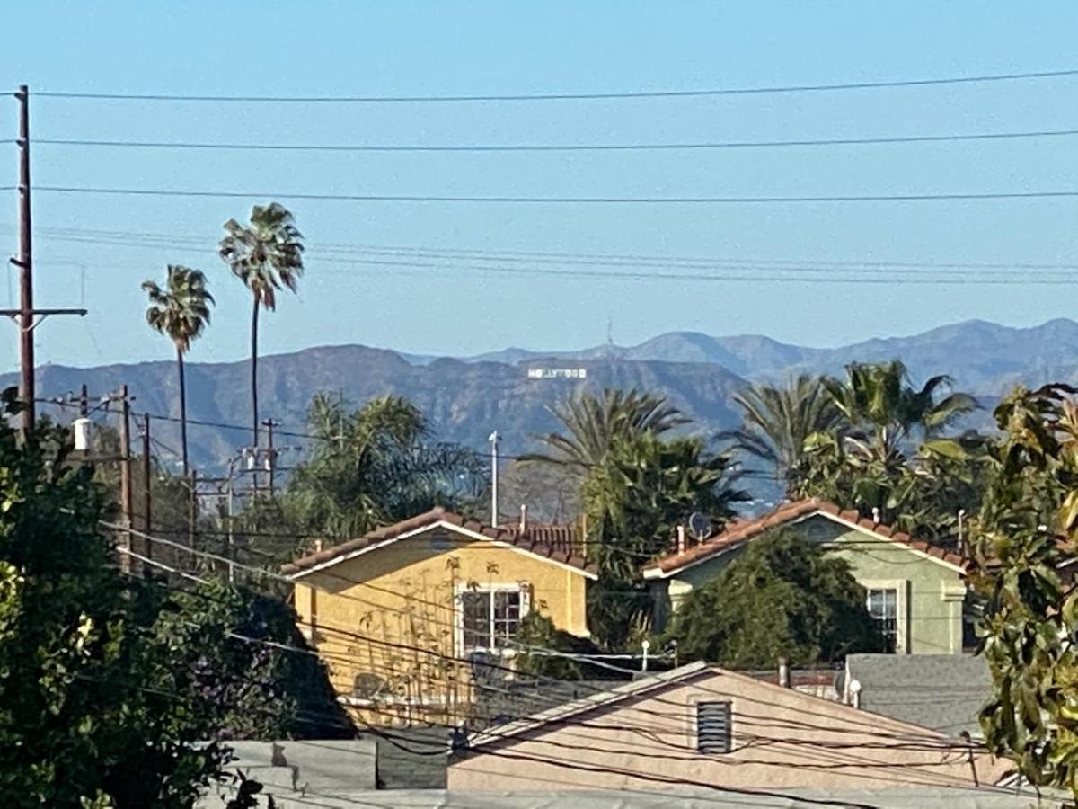 Private Room In Los Angeles La With Tv & Wifi & Ac & View Of Hollywood Sign & Private Fridge & Shared Kitchen!!! Esterno foto